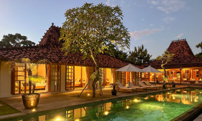 Villa Eccica Open Plan Area at Night | Uluwatu, Bali