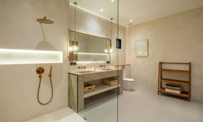 Villa Friendly Bathroom One | Uluwatu, Bali