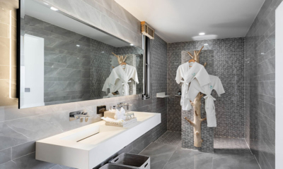 Villa Murano Bathroom | Bang Por, Koh Samui