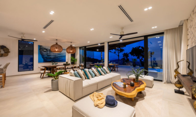 Villa Vida Samui Living and Dining Area at Night | Chaweng, Koh Samui