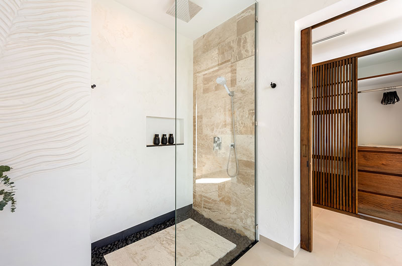 Villa Vida Samui Bathroom Two with Shower | Chaweng, Koh Samui Villa Vida Samui Bathroom Two with Shower | Chaweng, Koh Samui