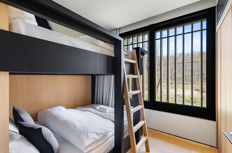 Iori Niseko 1 Bedroom Two with Bunk Beds | West Hirafu, Niseko