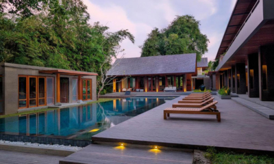 Jeeva Tirta Pool Side Loungers | Batubelig, Bali