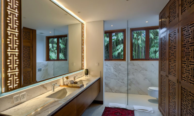 Jeeva Tirta Bathroom Four | Batubelig, Bali