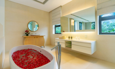 Villa Amarasara En-Suite Bathroom One | Cape Yamu, Phuket
