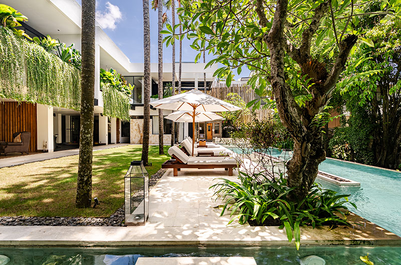 Villa Zeno Arete Pool Side Loungers | Canggu, Bali