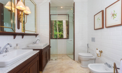 Dendrobium House Dragonfly Suite Bathroom Three | Kandy, Sri Lanka