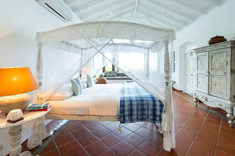 Victoria Villa Bedroom One with Seating Area | Talpe, Sri Lanka
