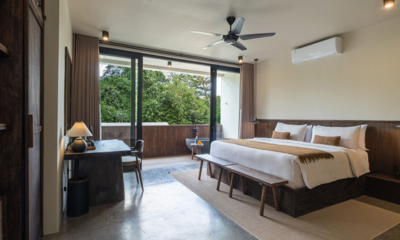 Villa Jax Bedroom One with Bathtub | Uluwatu, Bali