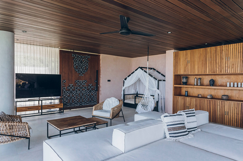 Tampah Hills Villa Chibo TV Room | Selong Belanak, Lombok