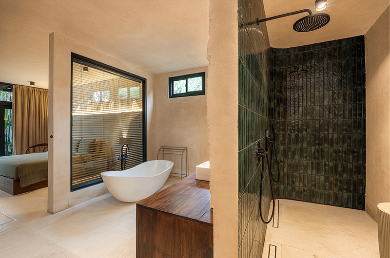 Villa Lamasa Bathroom Two with Bathtub | Seminyak, Bali